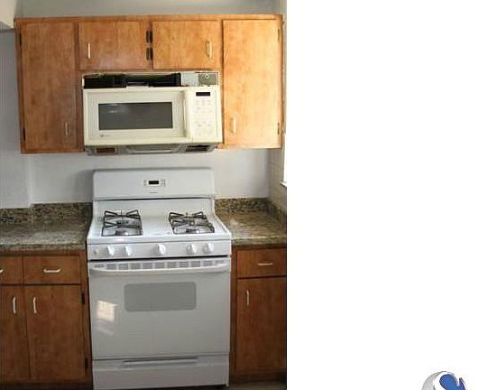 3rd image of 130 NW 192nd St