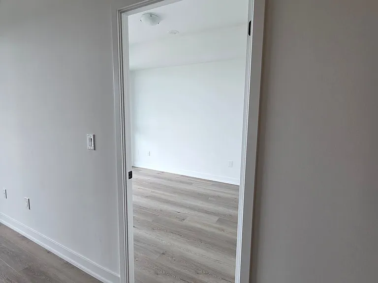 2075 Lakeshore Rd #2309 — Photo 14