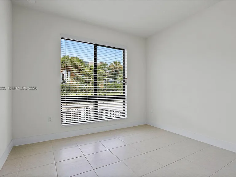 8001 NW 41st St #F-106 — Photo 12