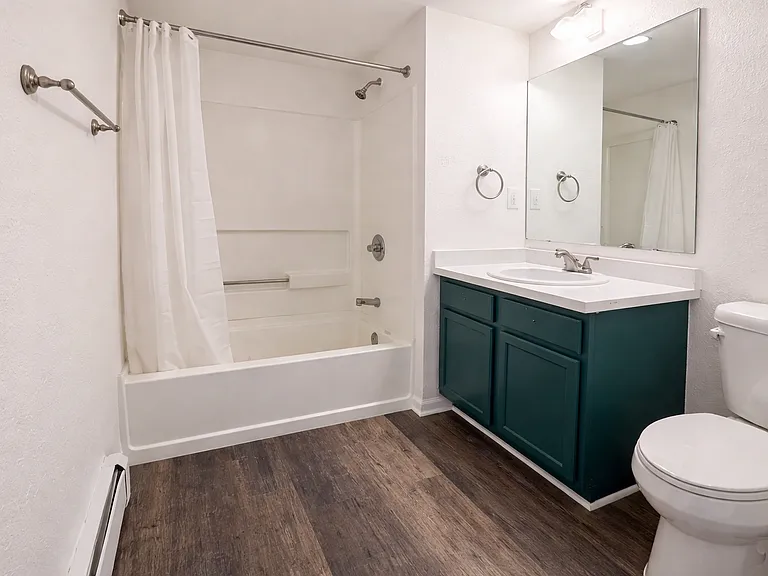 1513 W 70th Ave #101 — Photo 4