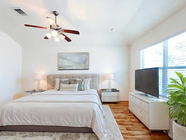 20330 Pine Water Ln — Photo 22
