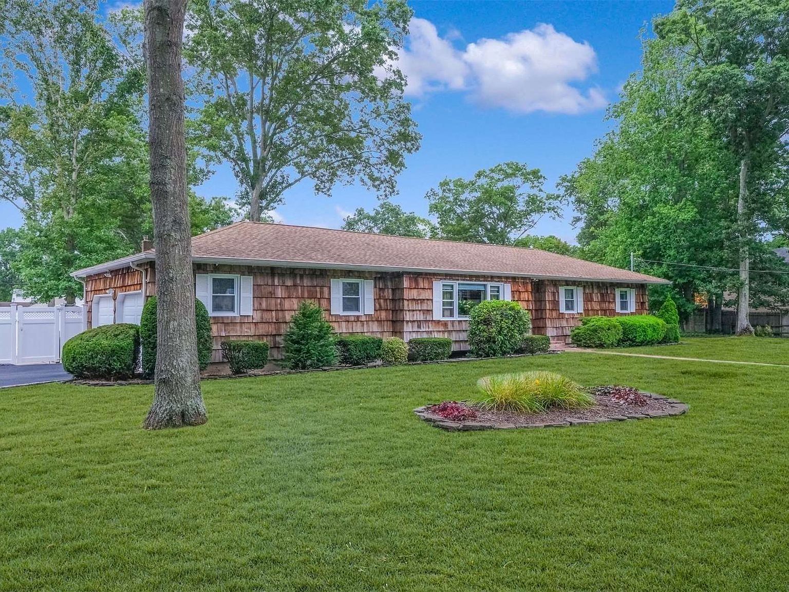 266 Tyler Avenue, Miller Place, NY 11764 Zillow