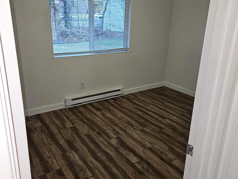 1215 Dumas Rd — Photo 10