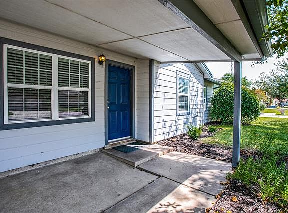 4th image of 8420 Quebec Dr
