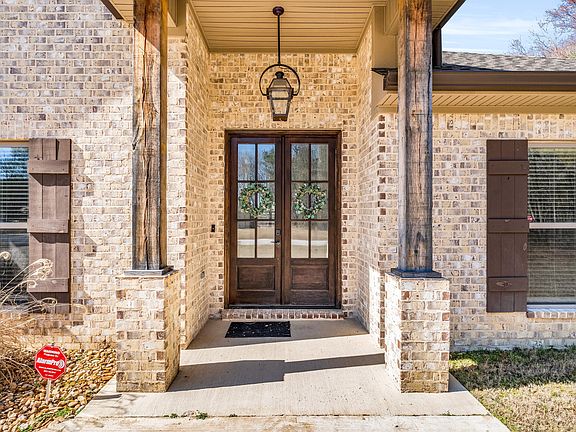 2nd image of 87 Rigby Ln