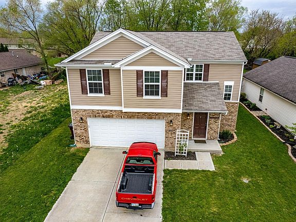 2nd image of 404 Peyton Dr