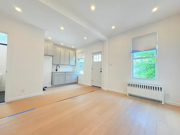 504 Midwood St, Brooklyn, NY 11225