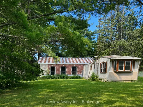 315 Burnt River Rd N, Kawartha Lakes, ON K0M 1C0