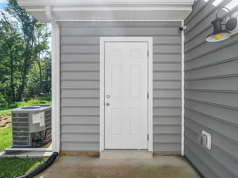133 Davis Ridge Ln — Photo 31