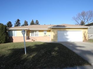 414 E Interstate Ave, Bismarck, ND 58503