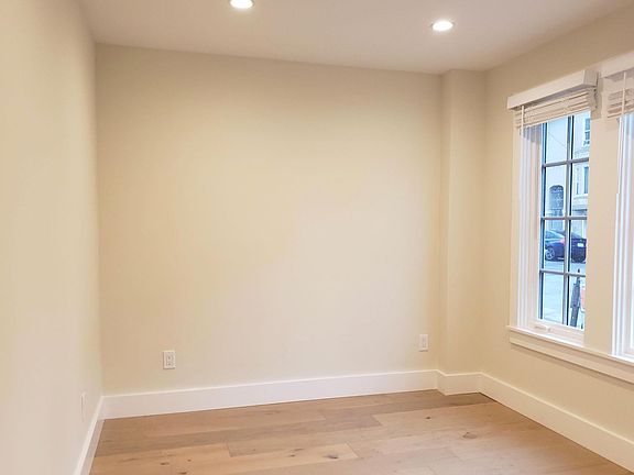 4th image of 510 26th Ave #B