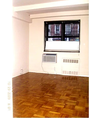 Rented by Bank Neary | media 73