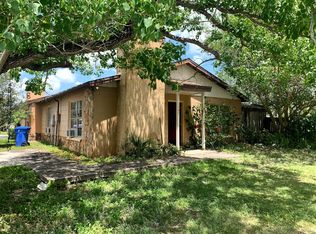 1247 Mohrlake Dr, Brandon, FL 33511