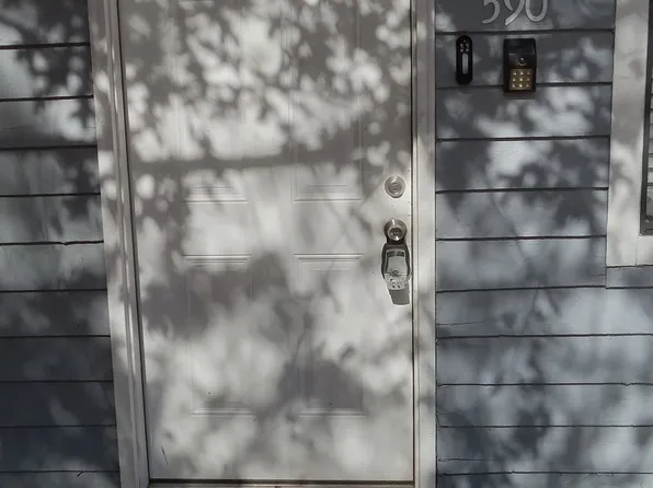 590 Northridge Crossing Dr, Atlanta, GA 30350