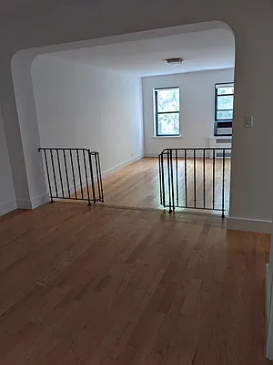 Rented by Arwell Realty | media 20