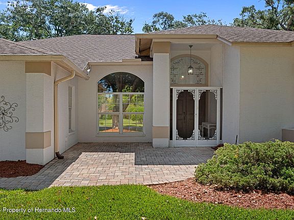 4th image of 2086 Sparkling Waters Way