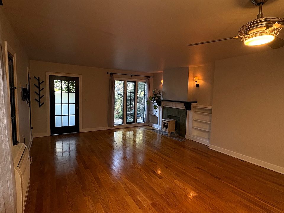 1st image of 851 N Ogden Dr