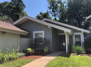 1458 Pine Row Ct, Saint Louis, MO 63146