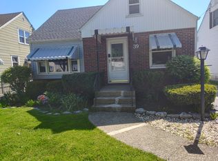 39 Manning Rd, Amherst, NY 14226