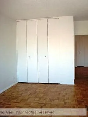 Rented by Bond New York | media 7
