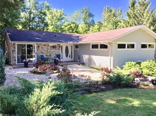 5983 Bunker Rd, North Royalton, OH 44133