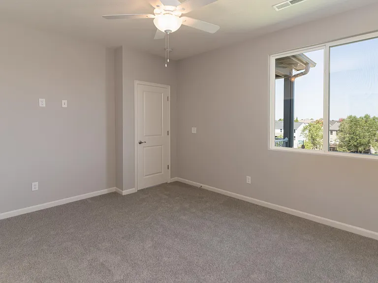 1369 Retriever Way #1B — Photo 20