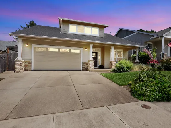 2572 Dragonfly Ct SE, Salem, OR 97306