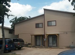 1004 Verde Dr, Bryan, TX 77801