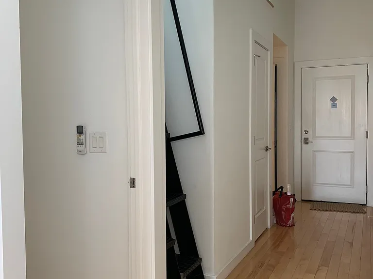 118 Market St #501 — Photo 1