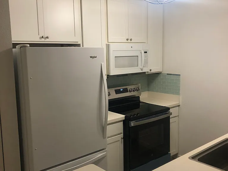 1970 Hanalima St #B103 — Photo 4