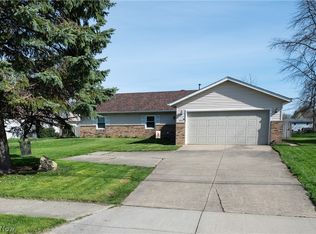 3869 Grafton Rd, Brunswick, OH 44212