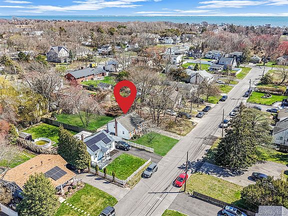 2nd image of 35 Thorburn Avenue