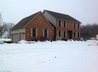 41290 Mills Cir, Lagrange, OH 44050