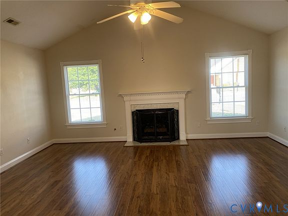 2nd image of 400 Stone Hearth Ct