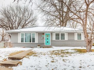 3200 Lindlavista Way, Des Moines, IA 50310