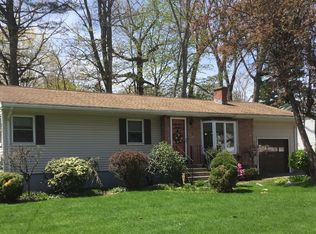 8 Patony Rd, Framingham, MA 01701