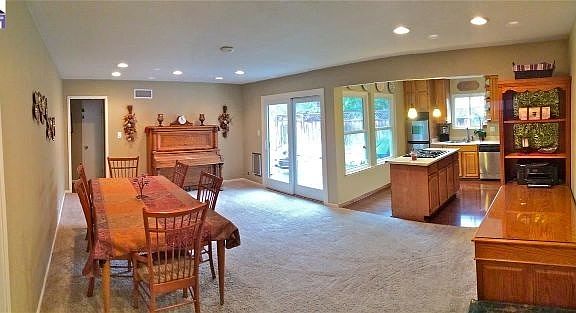 3rd image of 646 Sherree Dr