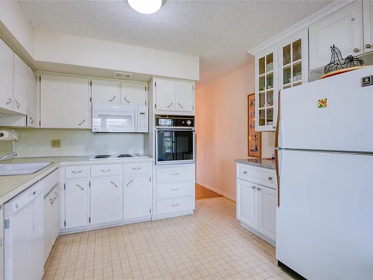 2310 Denmark St #46 — Photo 12