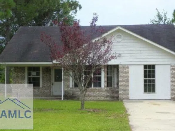 388 Whit Fraser Rd NE, Hinesville, GA 31313