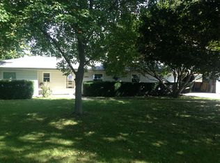 2892 McCutchenville Rd, Fostoria, OH 44830