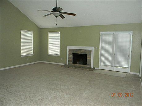 2nd image of 19506 Glenway Falls Dr