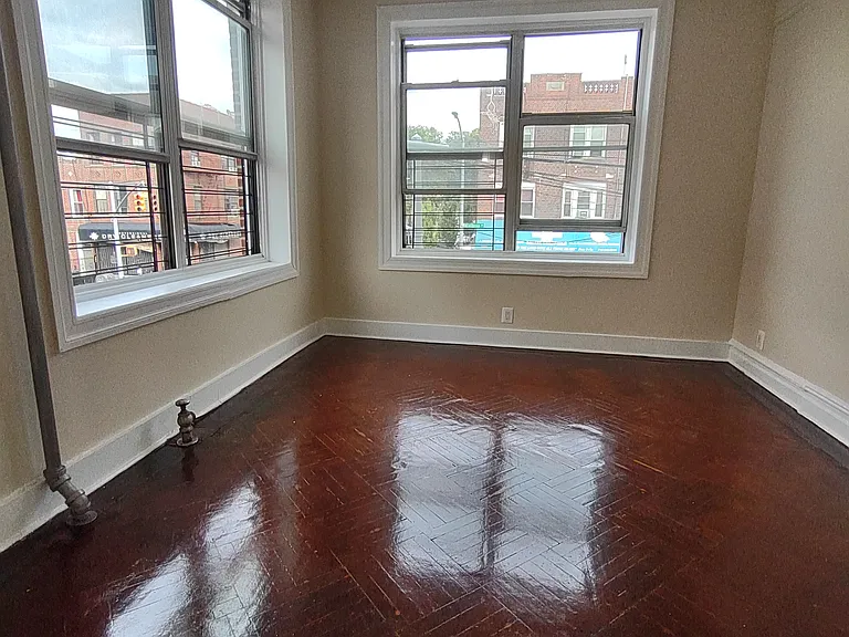 1017 Winthrop St #3 — Photo 7