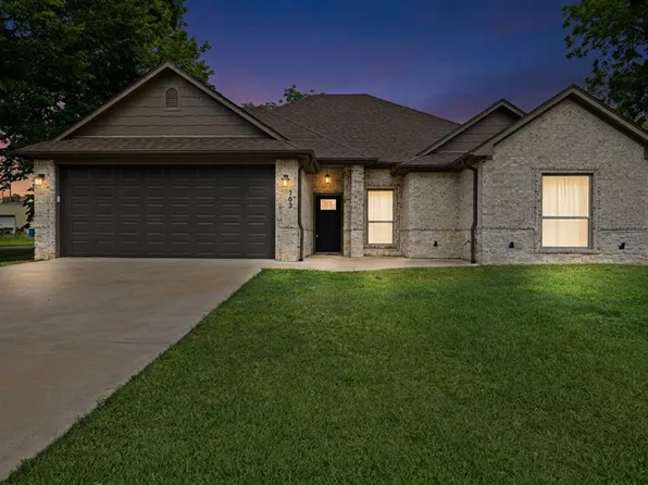 703 S Van Buren, Henderson, TX 75654