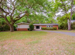966 Highpoint Dr W, Mobile, AL 36693