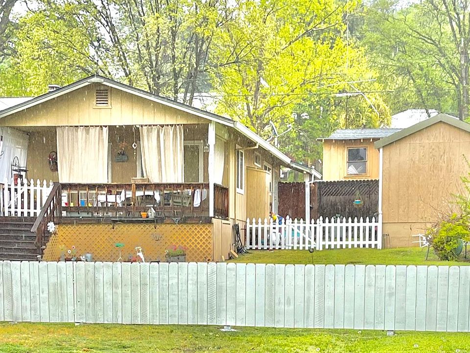 1st image of 18673 Carter St