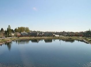 653 Shadow Ave NE, Renton, WA 98059