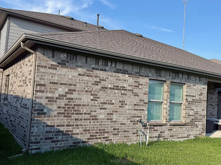 1515 Wells Manor Ln — Photo 22