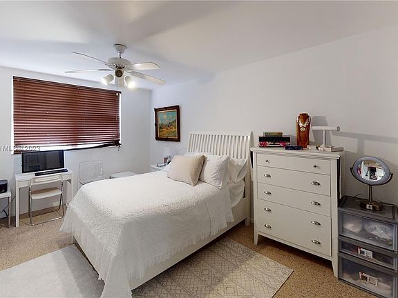 4th image of 8353 Lake Dr APT 504