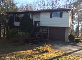 241 Sky View Dr, Kunkletown, PA 18058