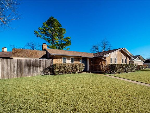 2nd image of 5302 Daytona Dr